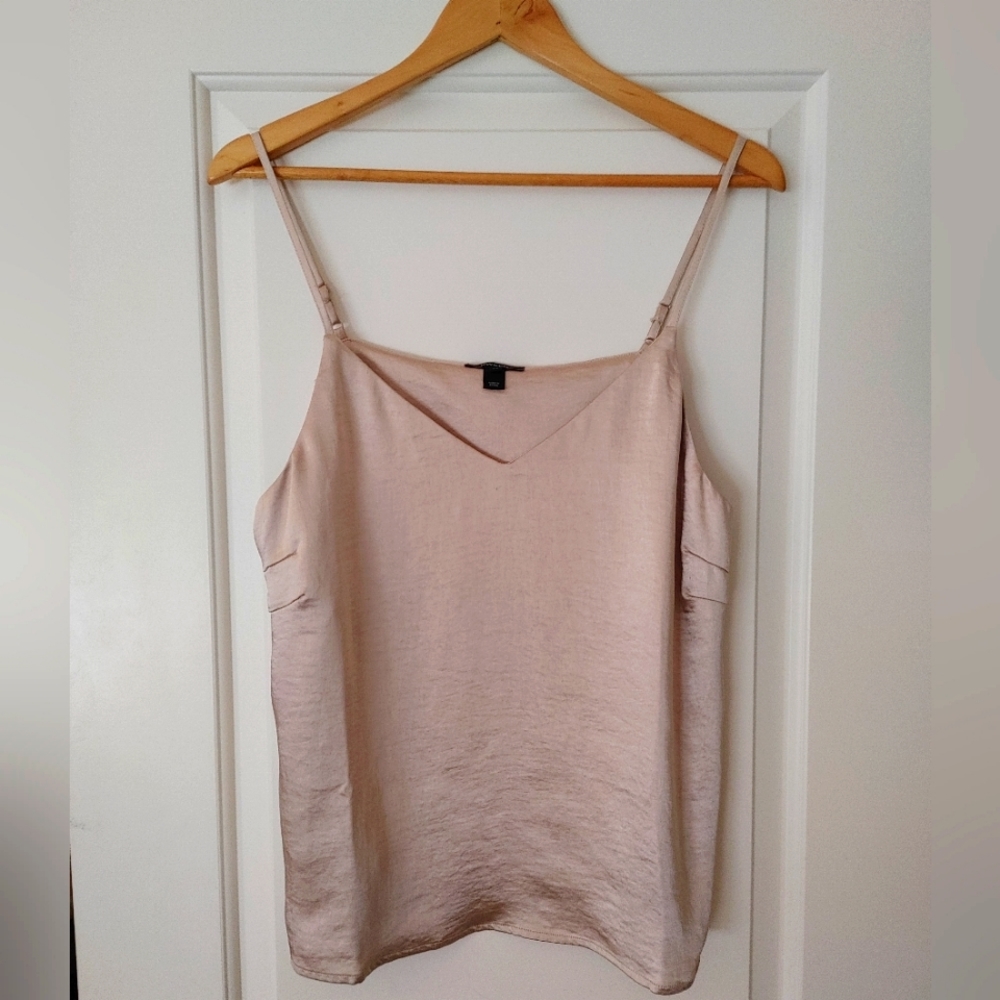 #27 RW&CO. Champagne Satin Tank ~ Size L